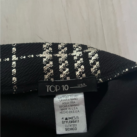 Plaid skirt - Picture 2 of 2